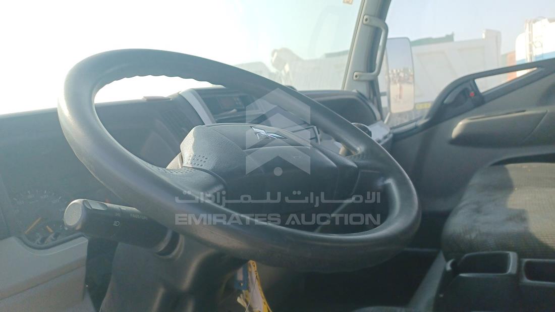 2020 Mitsubishi Canter — Steering & Mounted Controls — Photo 14