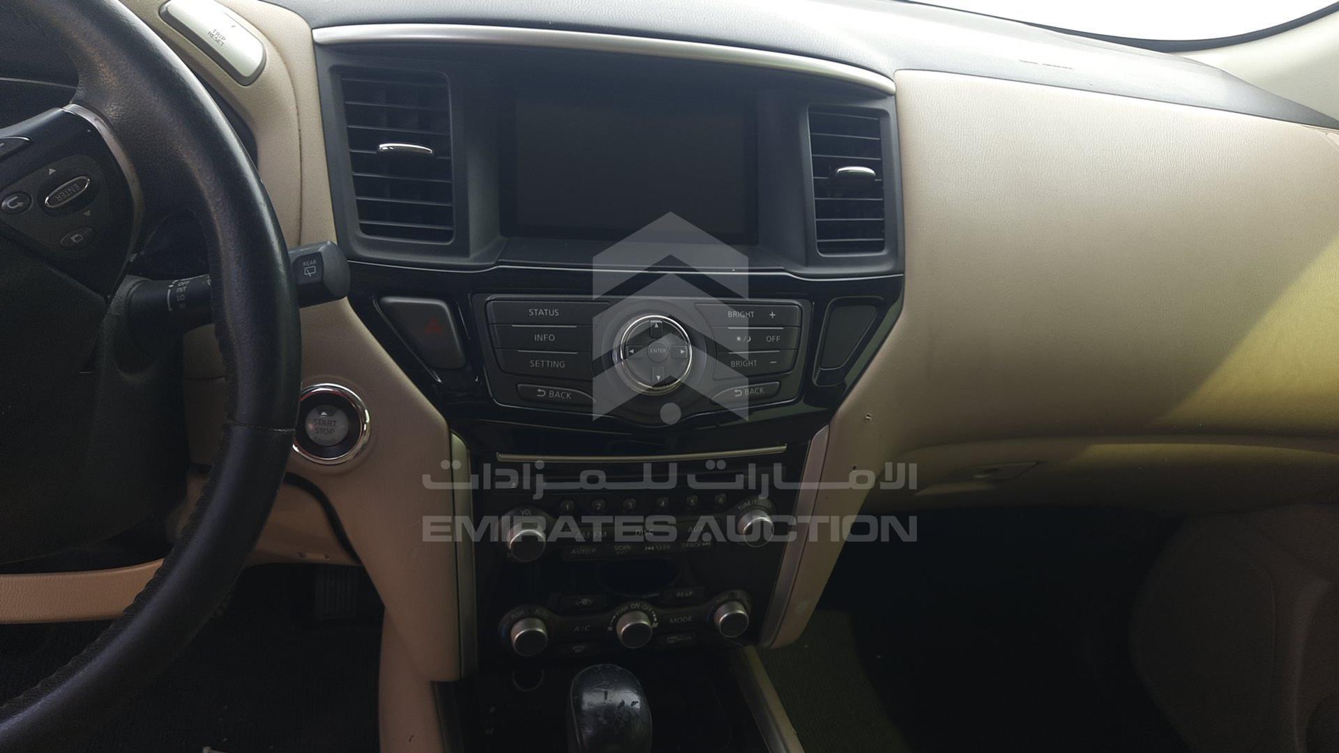 2016 NISSAN PATHFINDER VIN: 5N1AR2M51GC648432