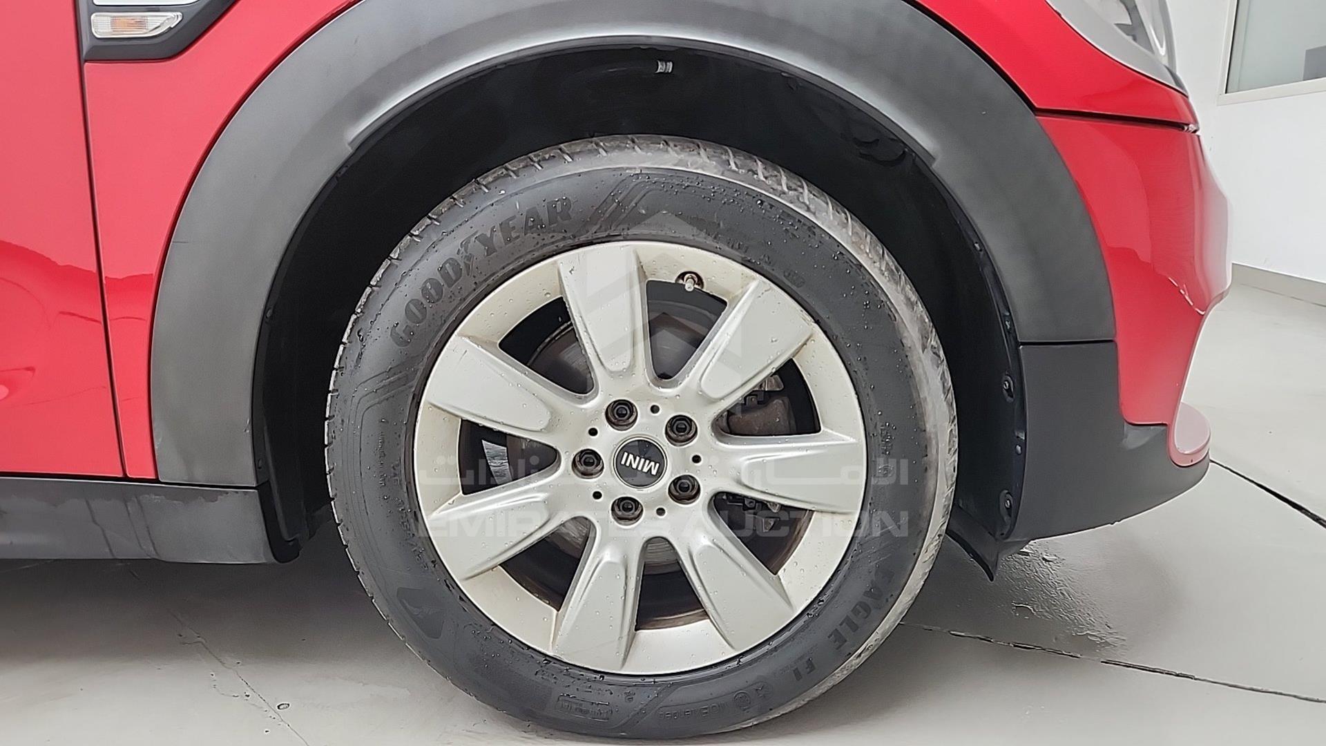 2019 MINI COOPER COUNTRYMAN VIN: WMWYS3A04K3F93084