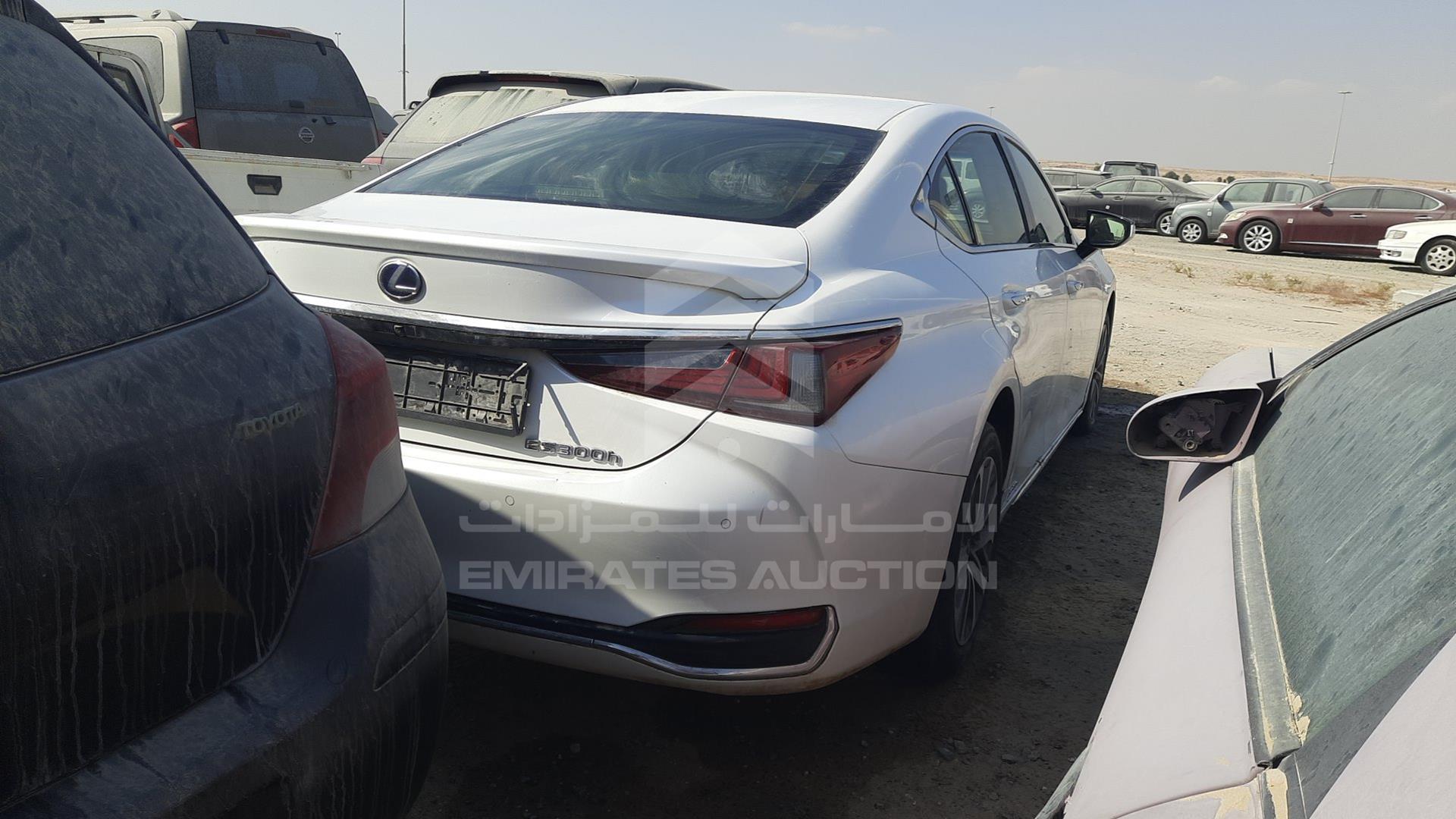 2022 LEXUS ES 300 VIN: JTHB21B18N2181129