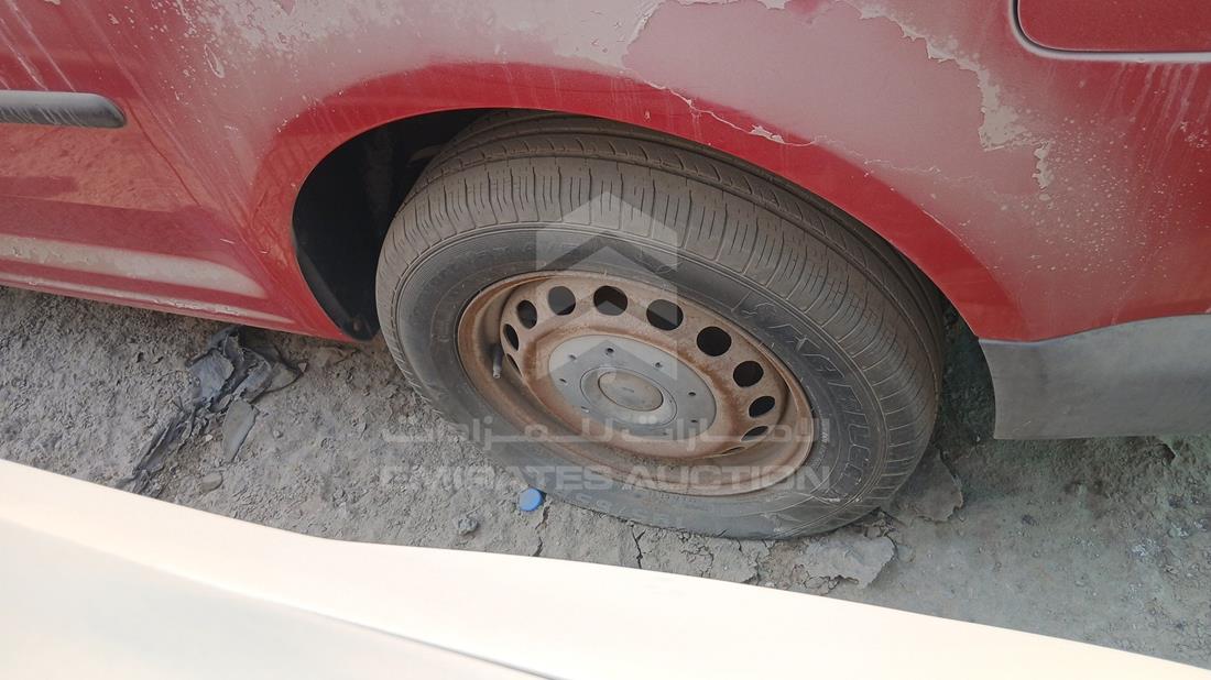 2005 Volkswagen Caddy - Scrap without document — Rear Left Tyre — Photo 16