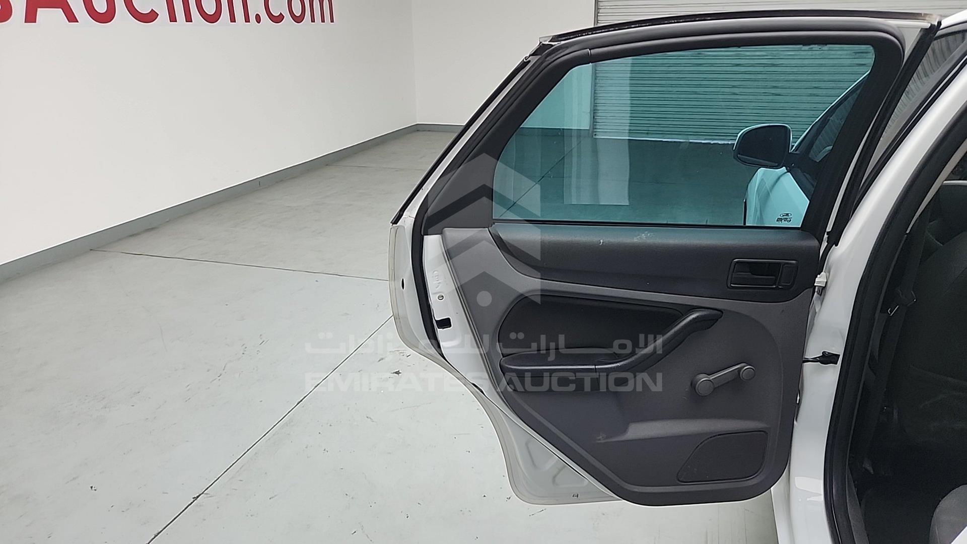 2011 FORD FOCUS VIN: WF0TD34P3BVA37317