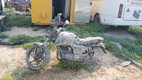 Bajaj Pulsar — Front Left Angle — Photo 6 — Thumbnail
