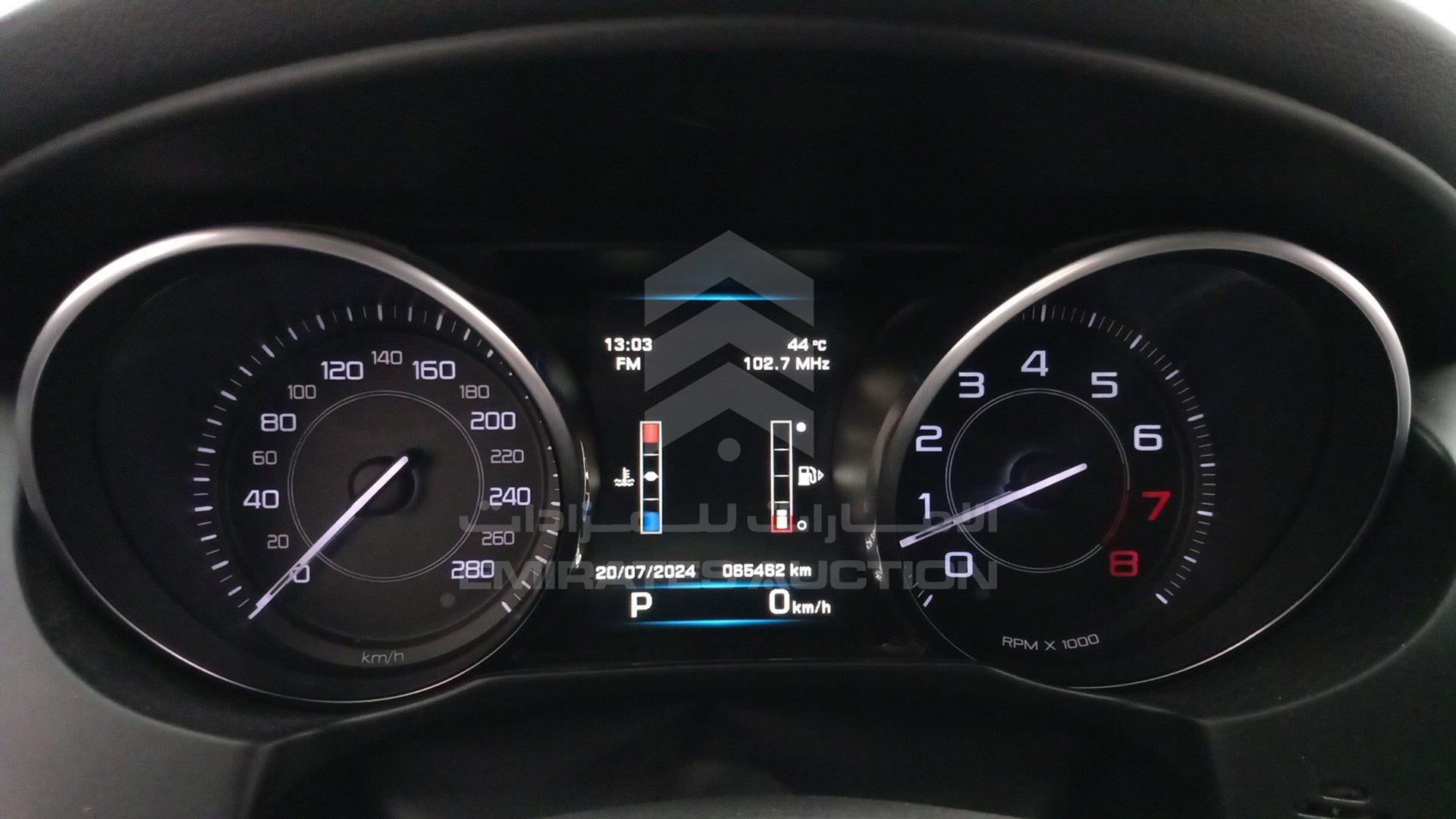 2016 JAGUAR XE VIN: SAJAB4BV8GA909222