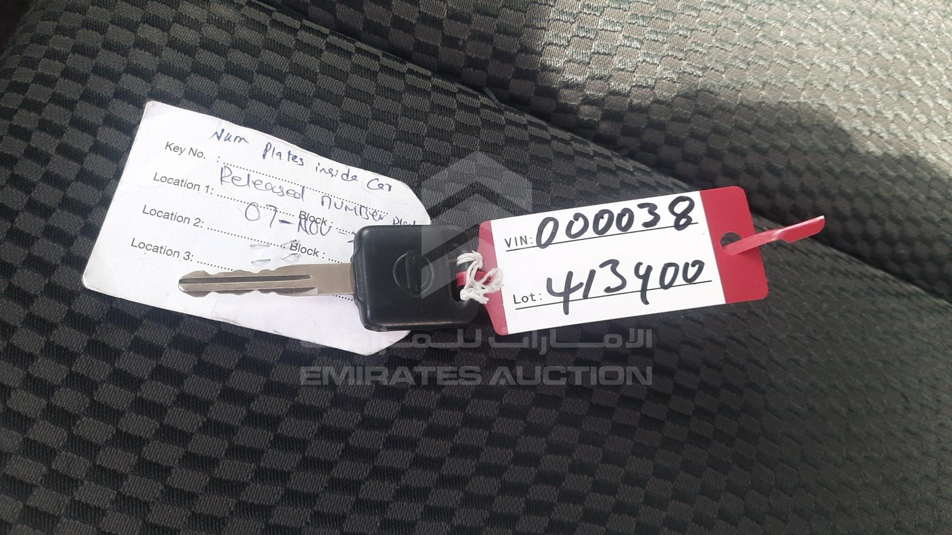 2009 NISSAN TIIDA VIN: JN1CC13D29T000038