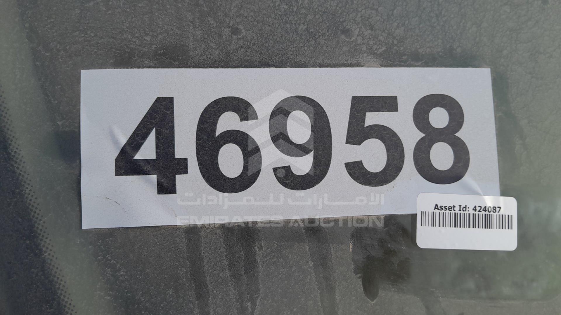 2011 HYUNDAI SANTA FE VIN: KMHSG81B6BU613346