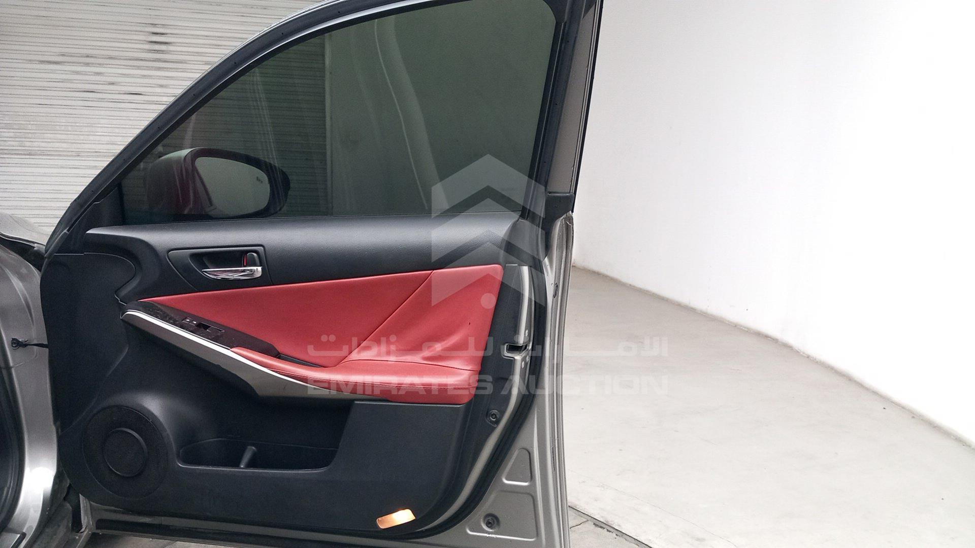 2014 LEXUS IS 250 VIN: JTHBF1D28E5025407