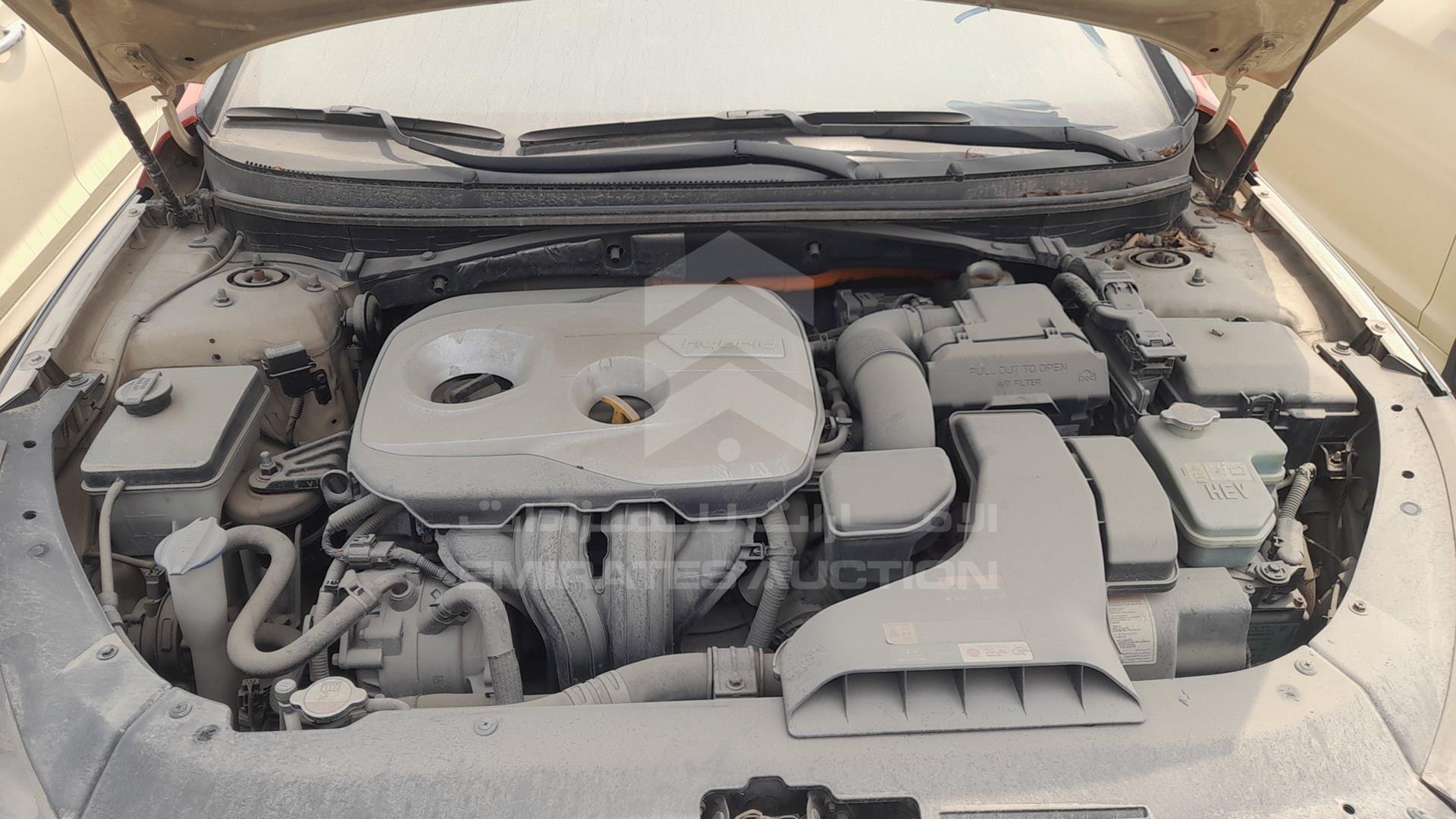 2018 HYUNDAI SONATA VIN: KMHE24132JA082126
