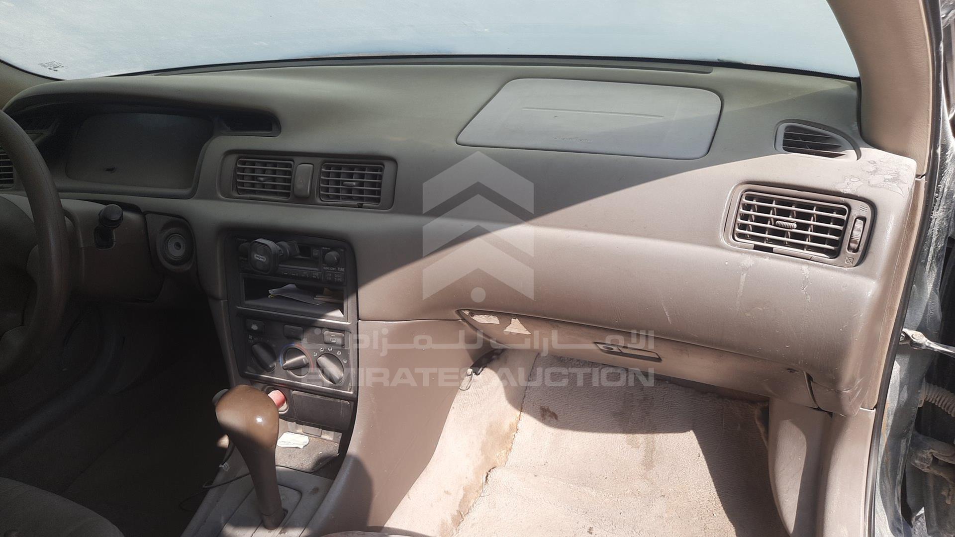 2001 TOYOTA CAMRY VIN: 4T1BG22K91U101820