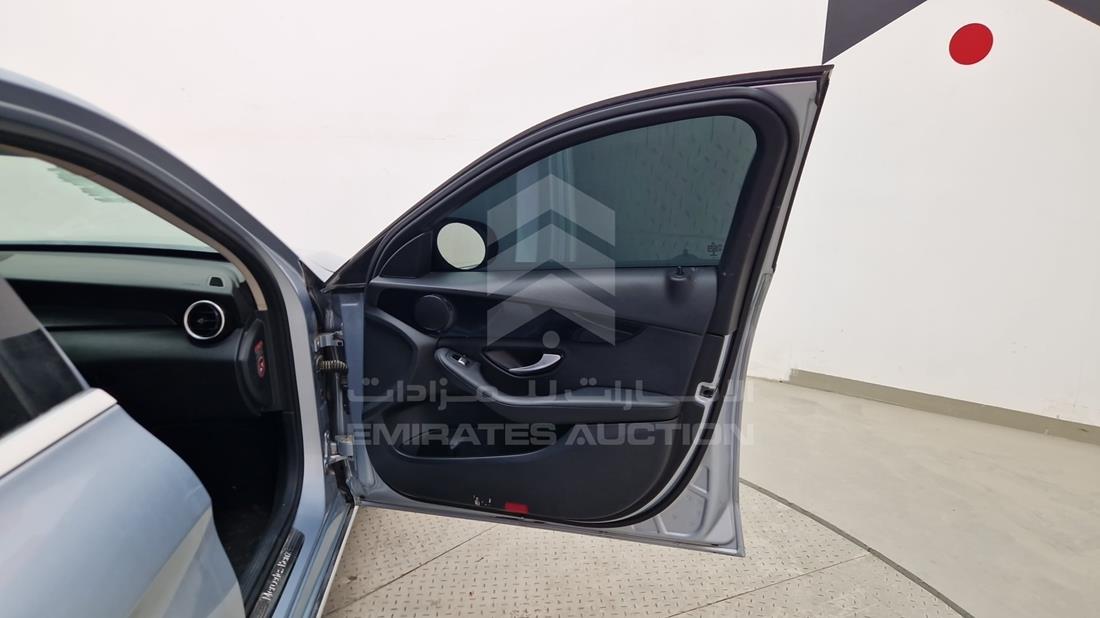2016 Mercedes C 200 — Front Right Door — Photo 24