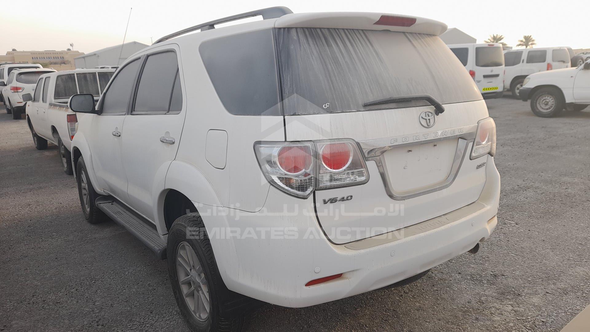 2014 TOYOTA FORTUNER VIN: MHFYU59G4E7032747
