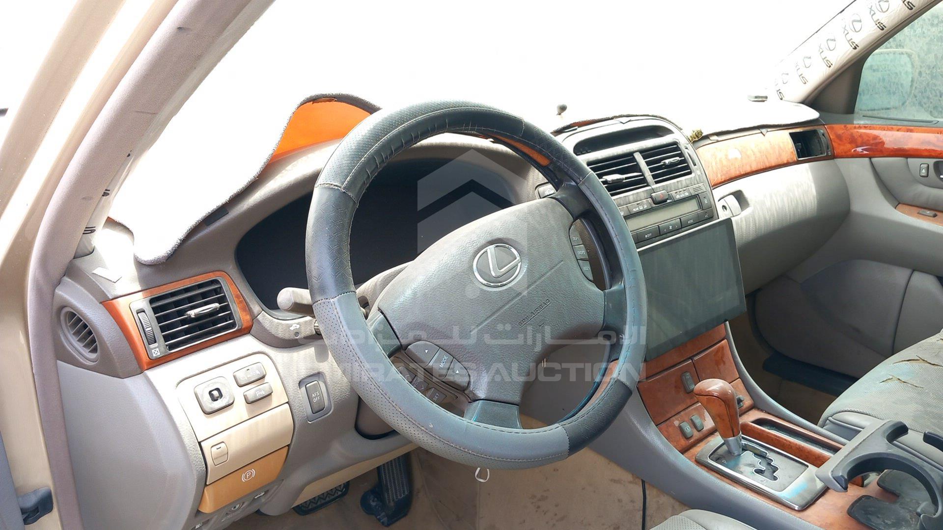 2004 LEXUS LS 430 VIN: JTHBN36F440124431