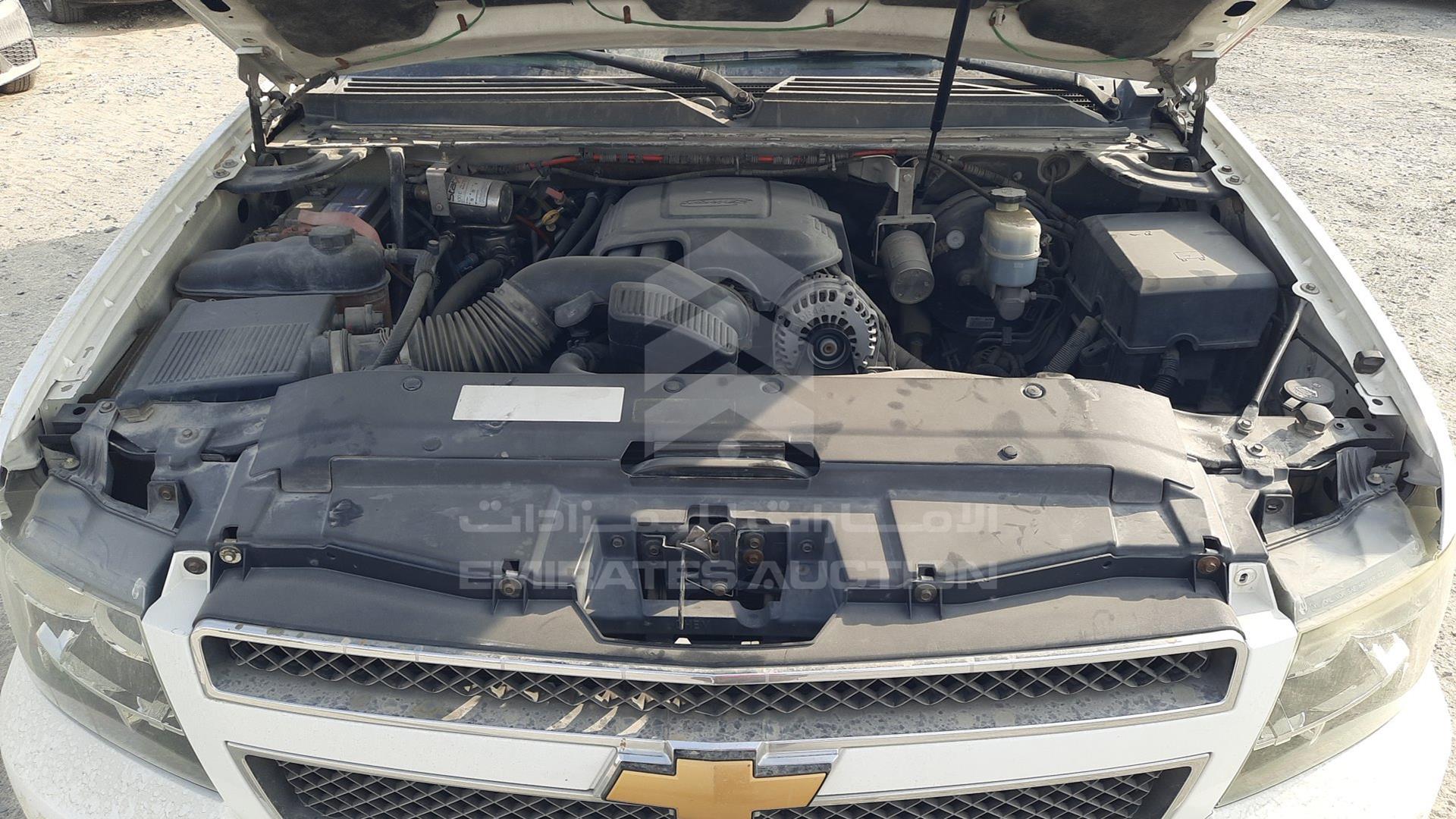 2008 CHEVROLET TAHOE VIN: 1GNFK13J88J124383