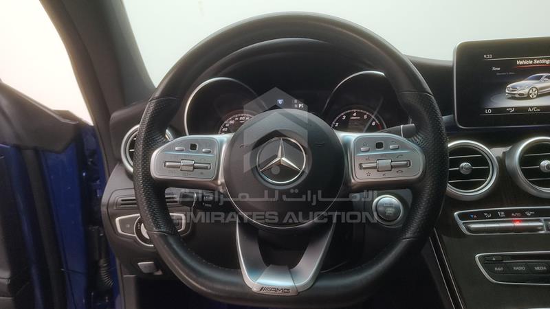 WDDWJ4JB4HF383700 Auction: EmiratesAuction Lot: 406062 WDDWJ4JB4HF383700 Mercedes C 300 2017 BLUE Photo 20