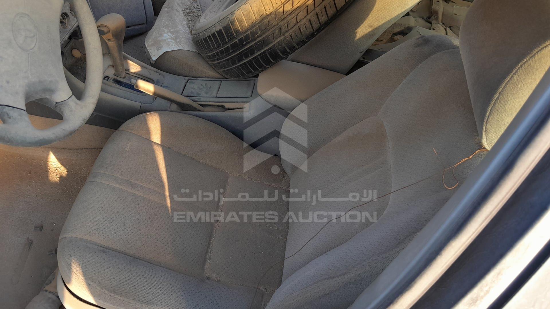 2001 TOYOTA CAMRY VIN: 4T1BG22K31U024166