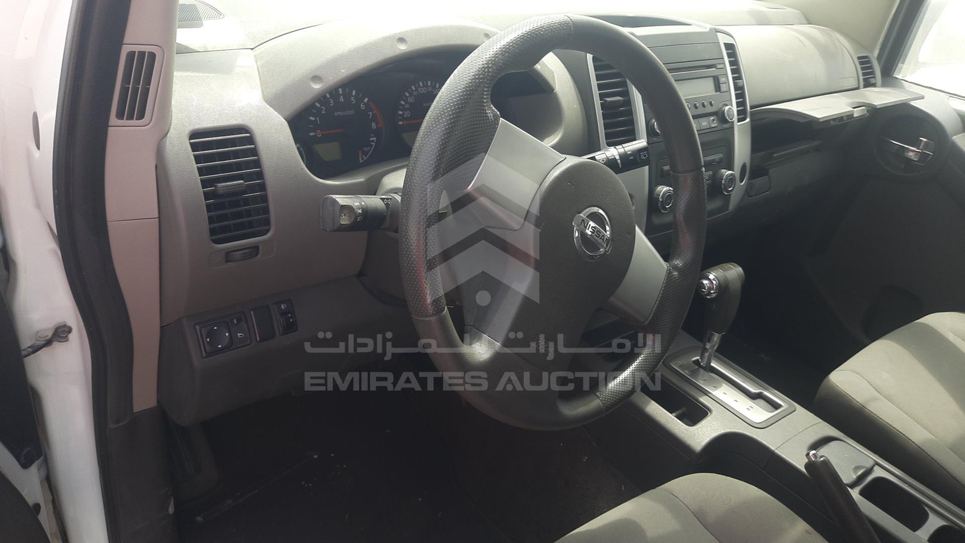 2014 NISSAN XTERRA VIN: 5N1AN0N69EN801017