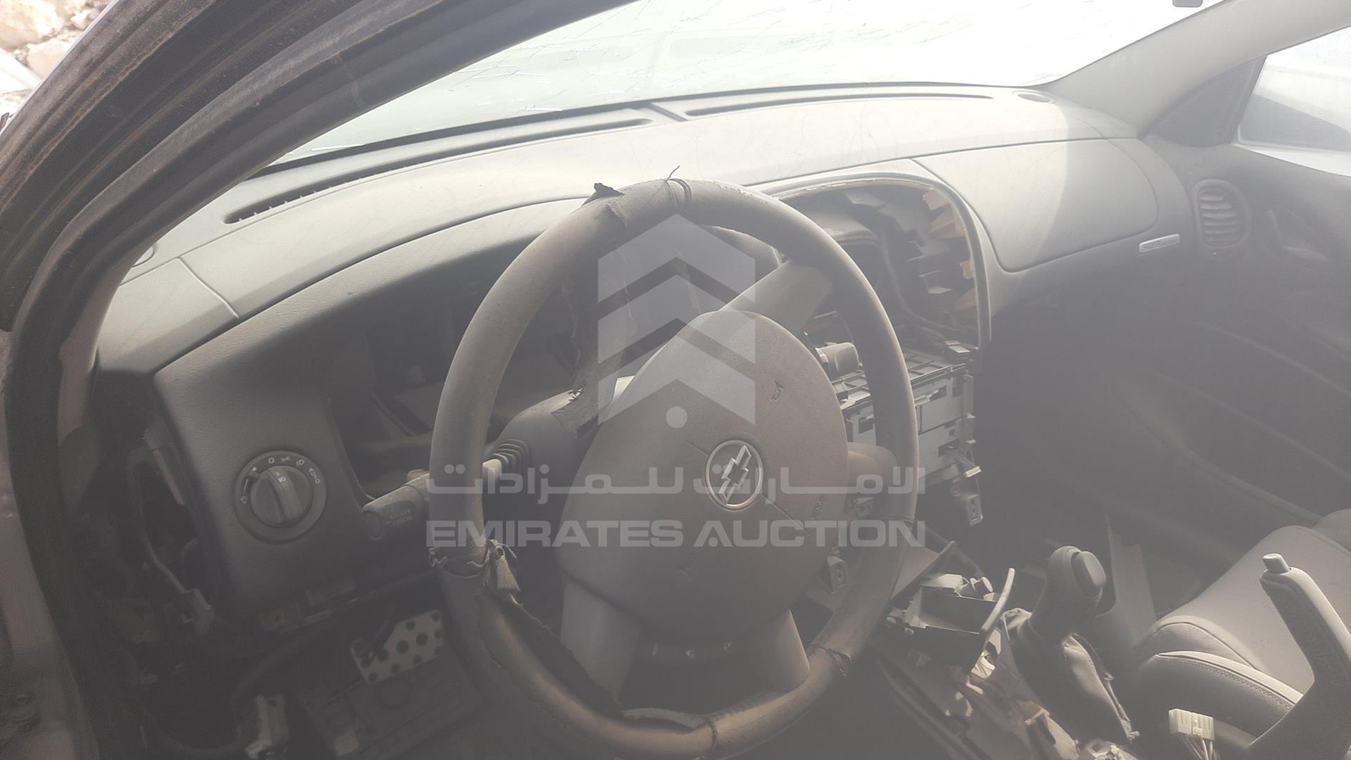 2005 CHEVROLET CAPRICE VIN: 6G1LM54F65L390696