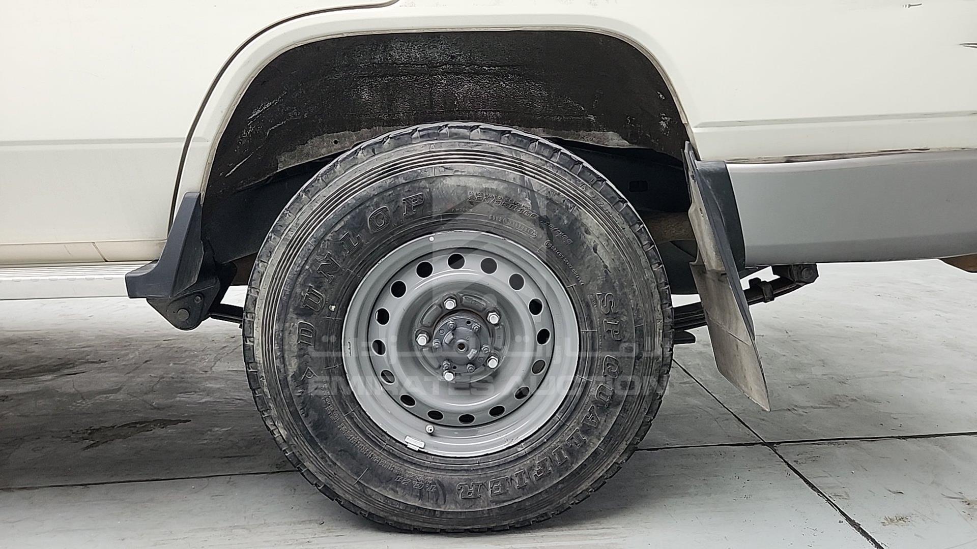 2017 TOYOTA LC 76 VIN: JTEEU73J9H4200785