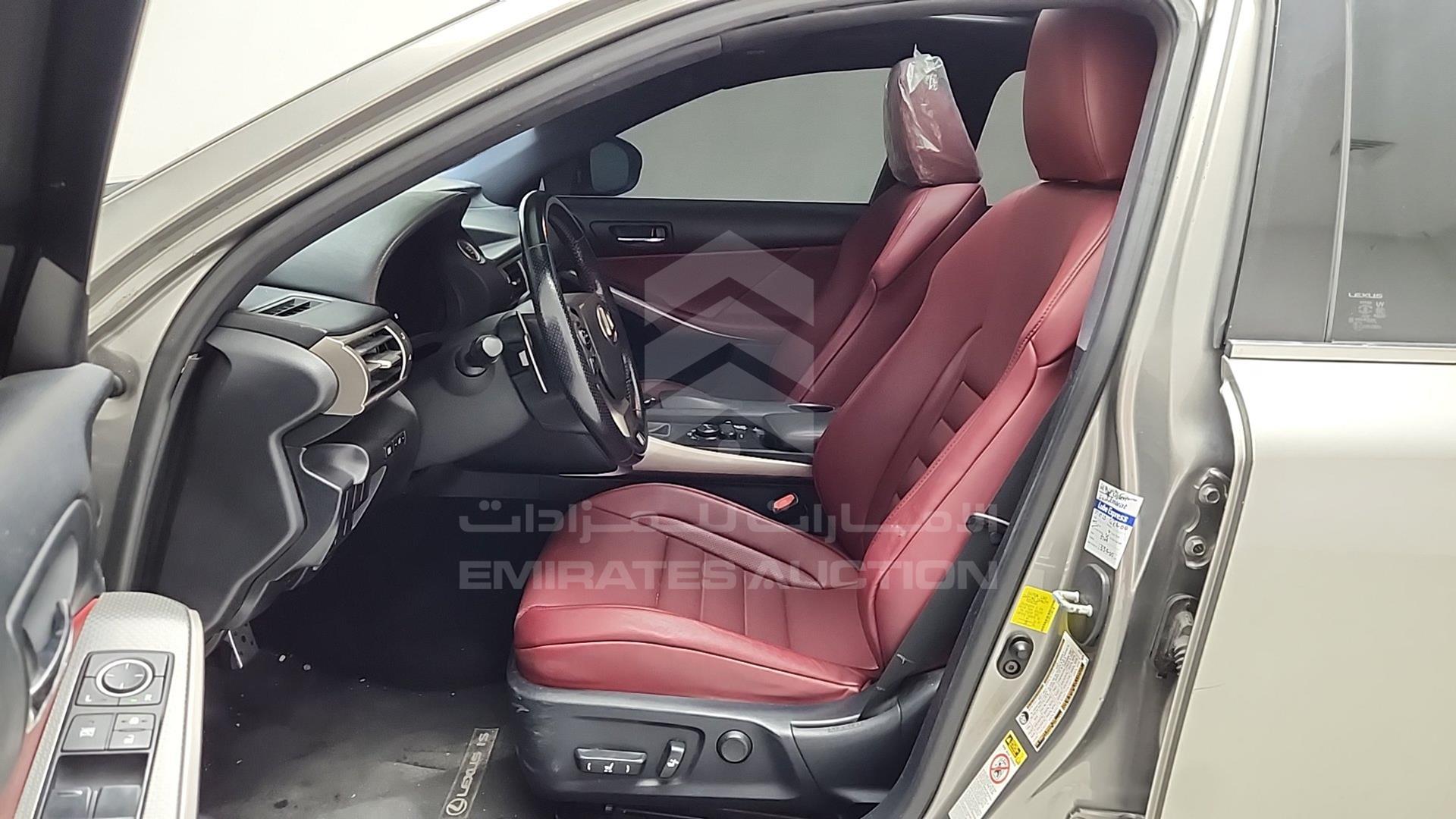 2016 LEXUS IS300 VIN: JTHCM1D23G5013307