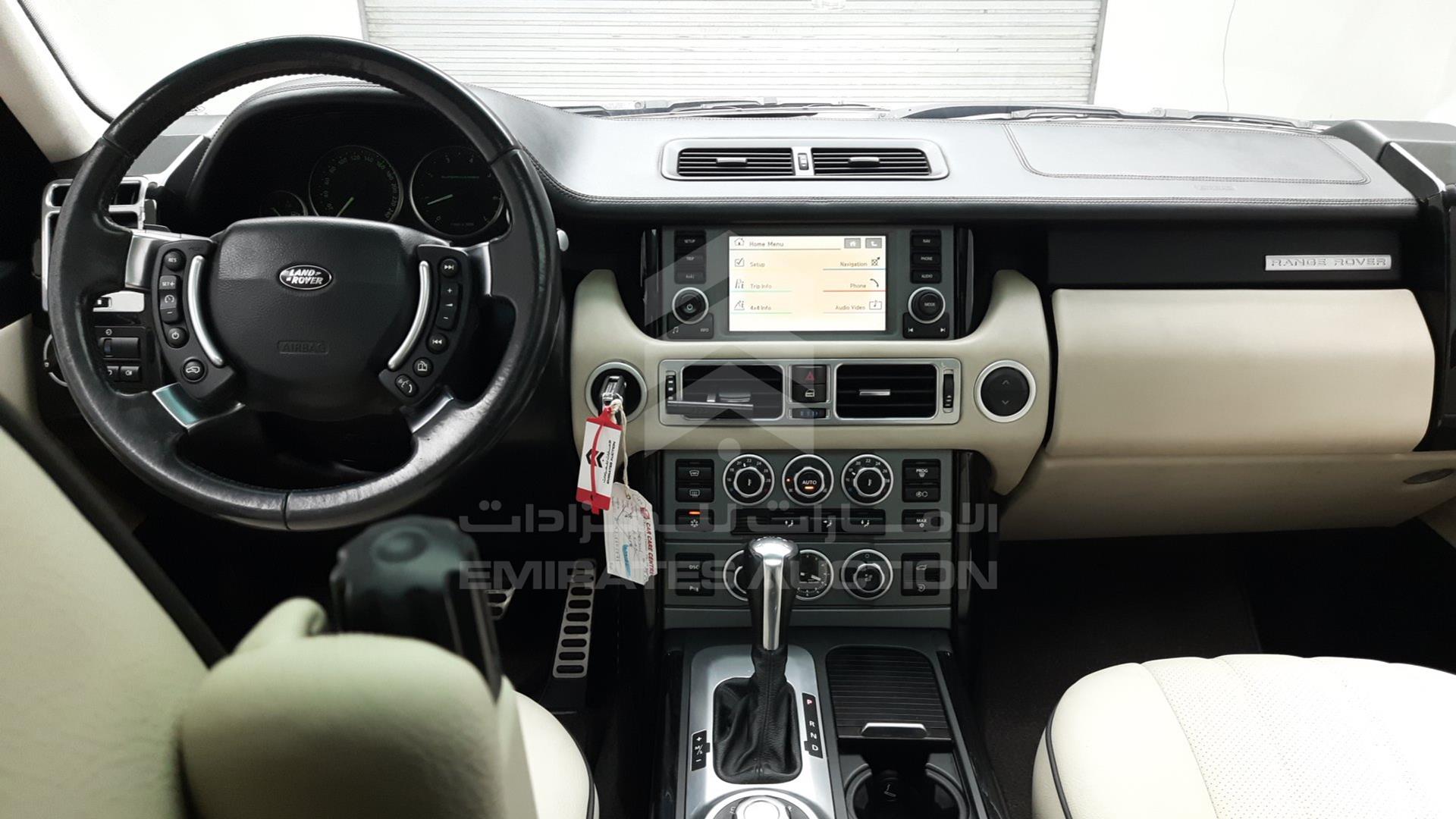 2009 RANGE ROVER VOGUE VIN: SALLMAM349A299182