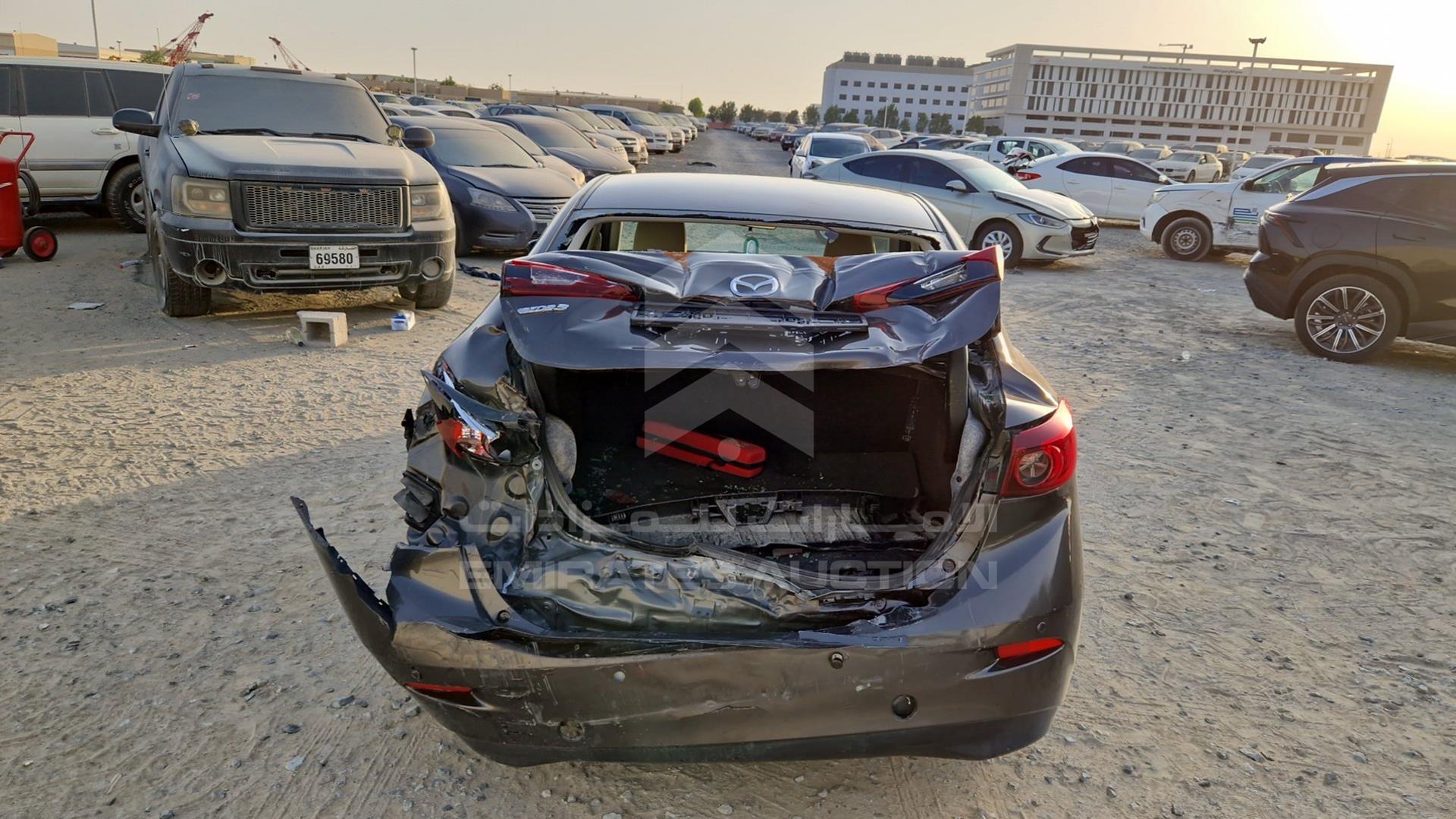 2019 MAZDA 3 VIN: JM7BN1SZ7K1269174