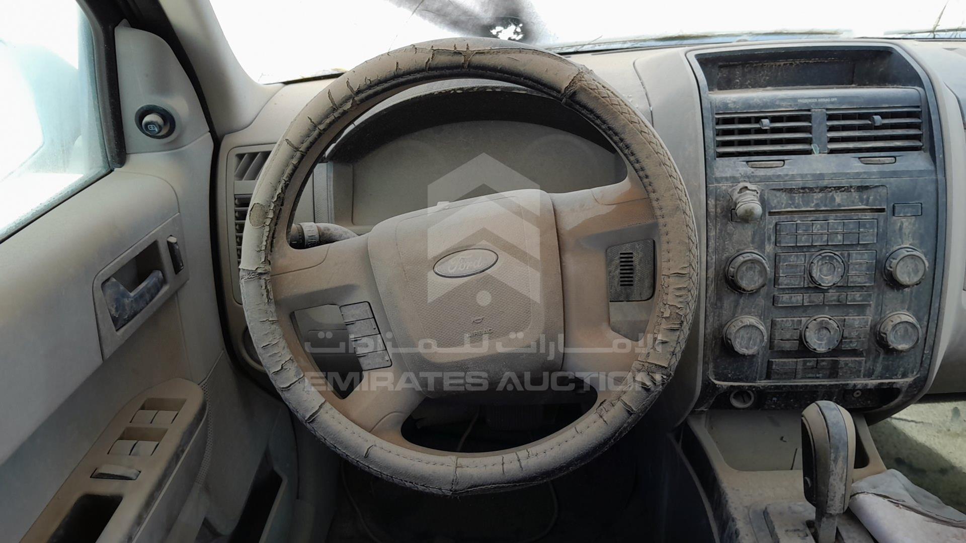 2008 FORD ESCAPE VIN: 1FMCU92148KA58992