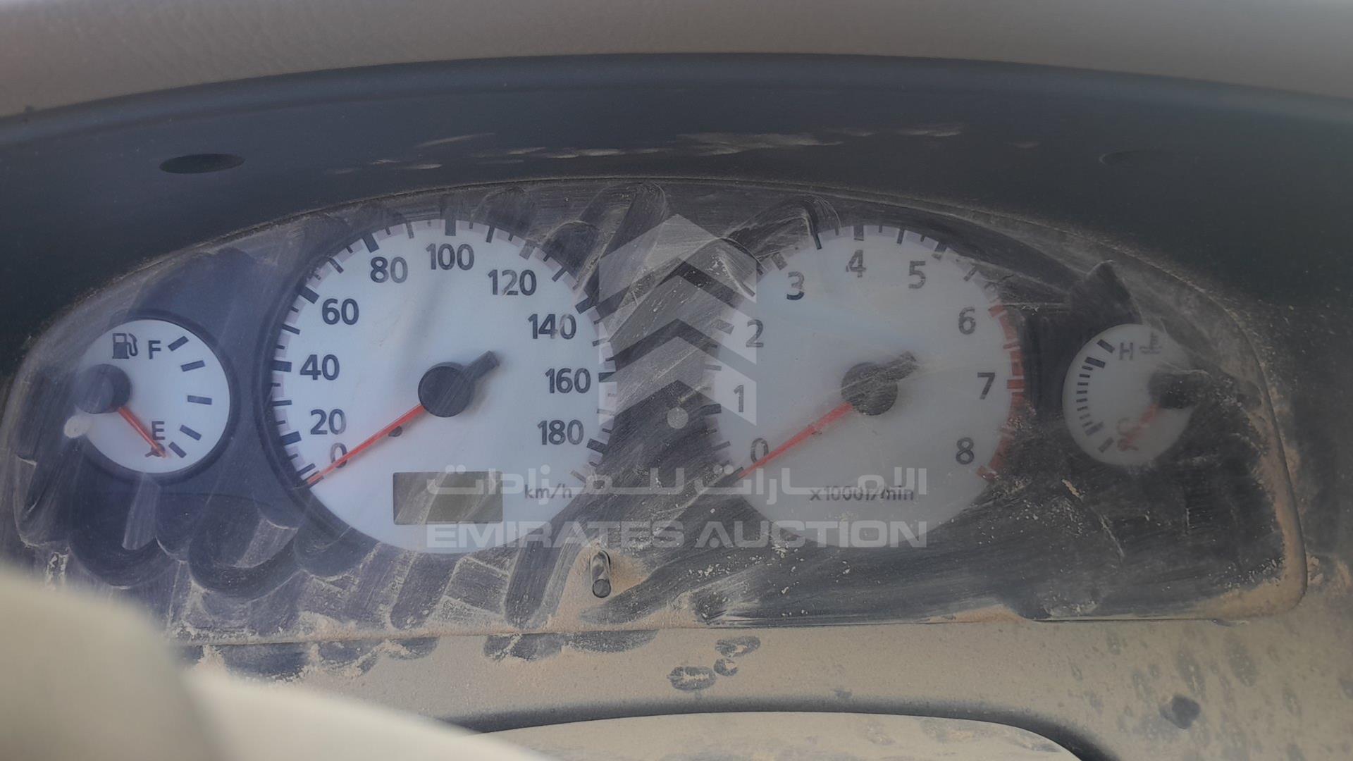 2002 NISSAN PATHFINDER VIN: JN8AR05Y72W524680