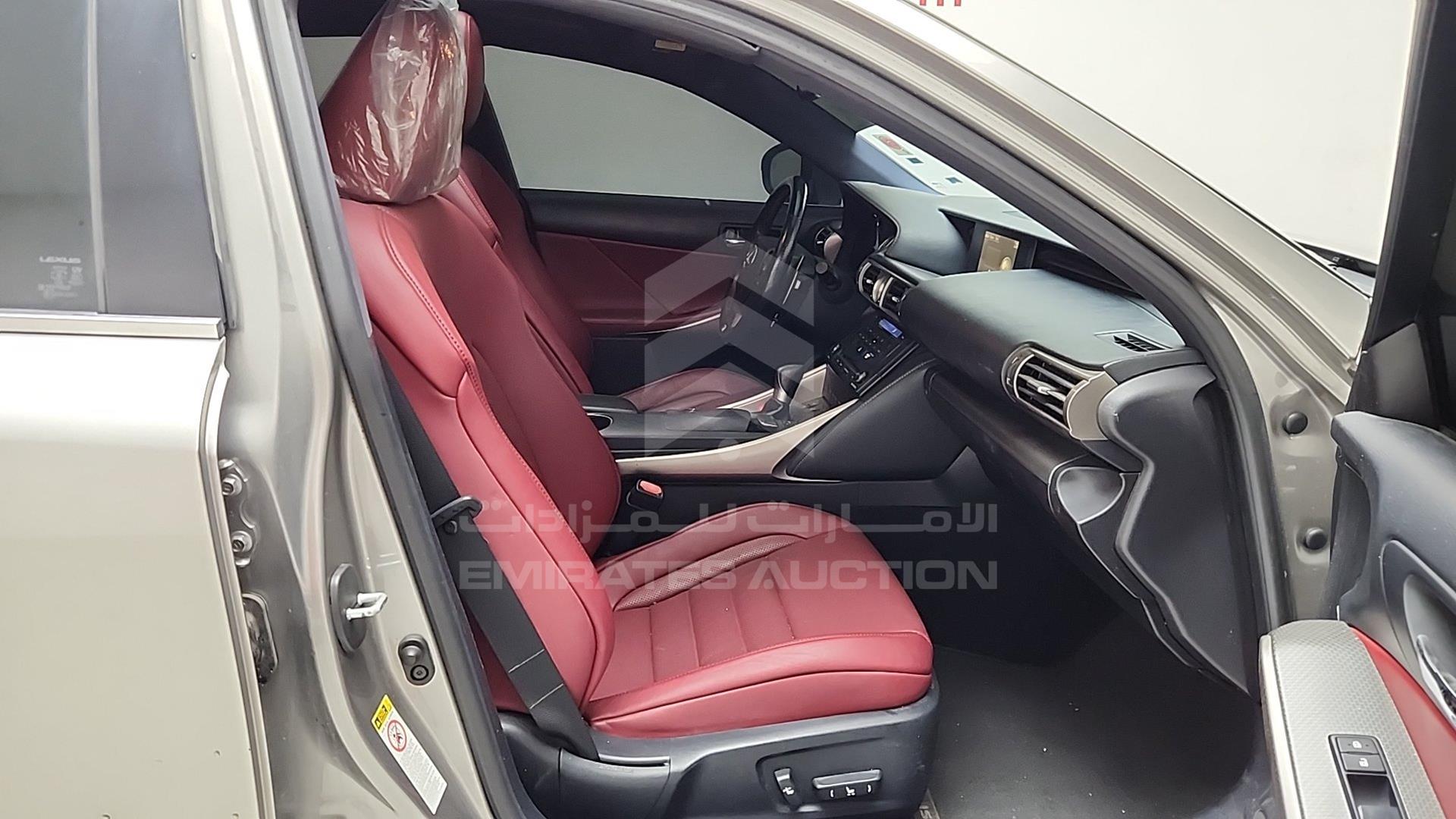 2016 LEXUS IS300 VIN: JTHCM1D23G5013307