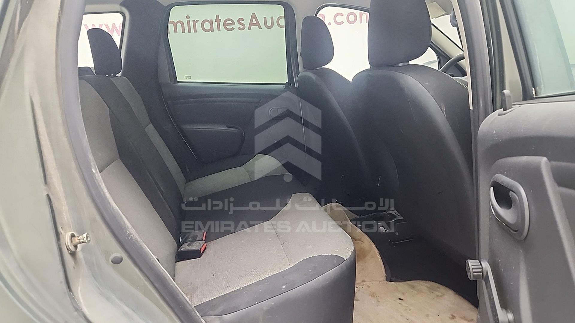 2015 RENAULT DUSTER VIN: VF1HSRCA7FA520039