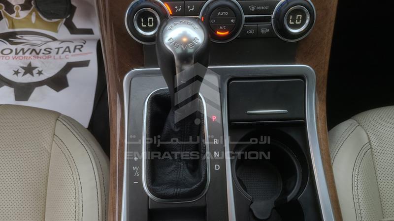 SALLSAAE4AA233314 Auction: EmiratesAuction Lot: 409182 SALLSAAE4AA233314 Range Rover Sport 2010 BLACK Photo 29