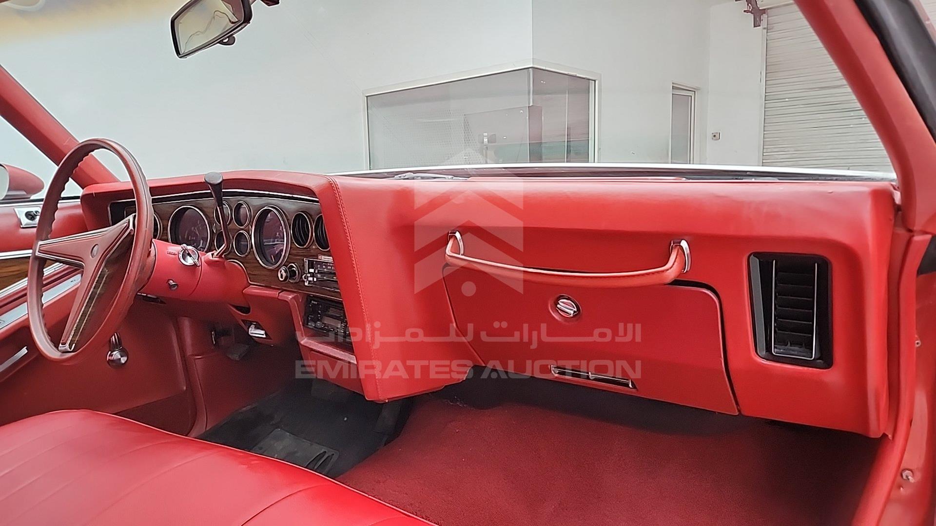 1977 PONTIAC GRAND PRIX VIN: 2J57Y7A197595