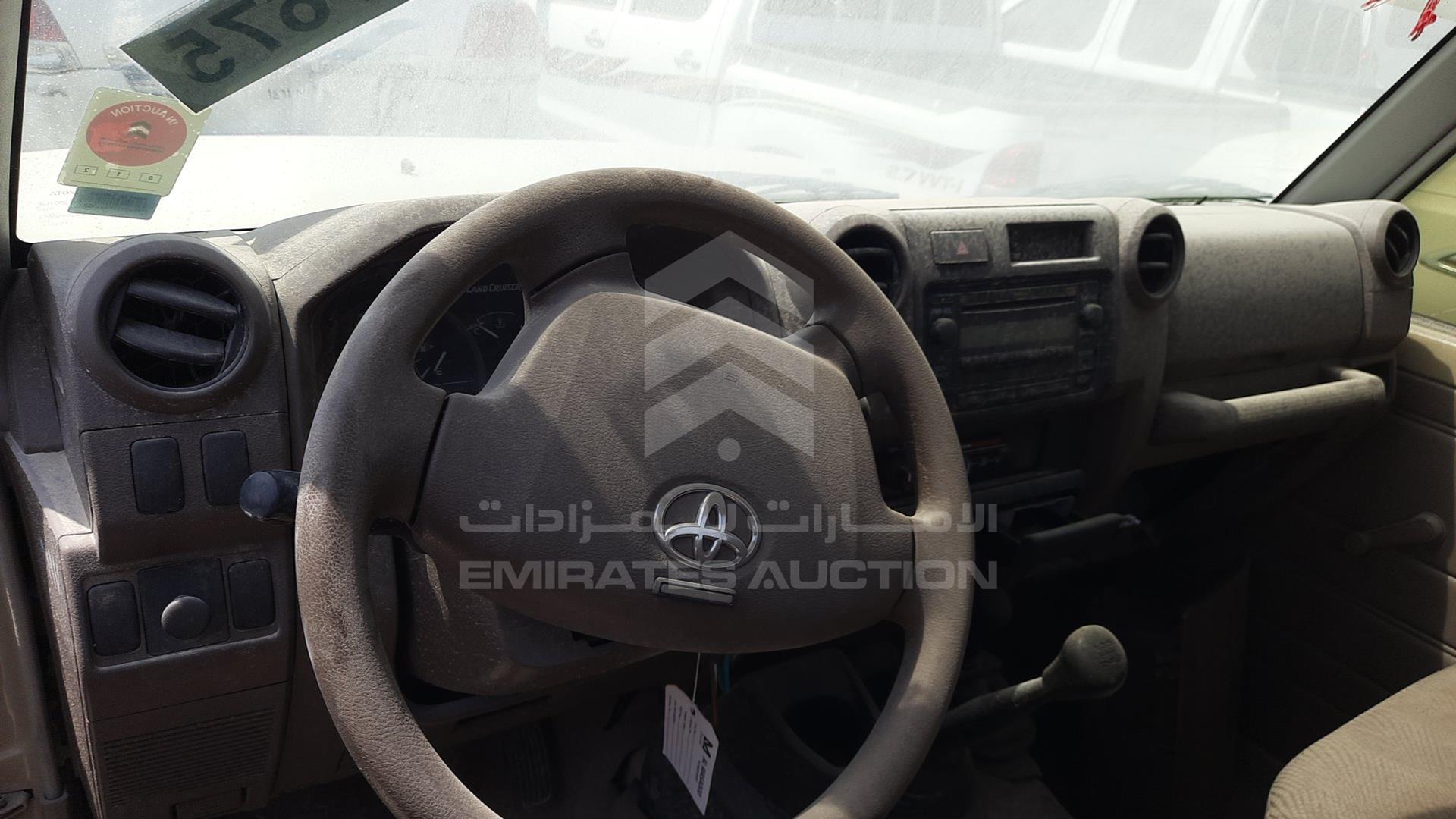 2014 TOYOTA LAND CRUISER PICKUP VIN: JTFLU71J7E4319582
