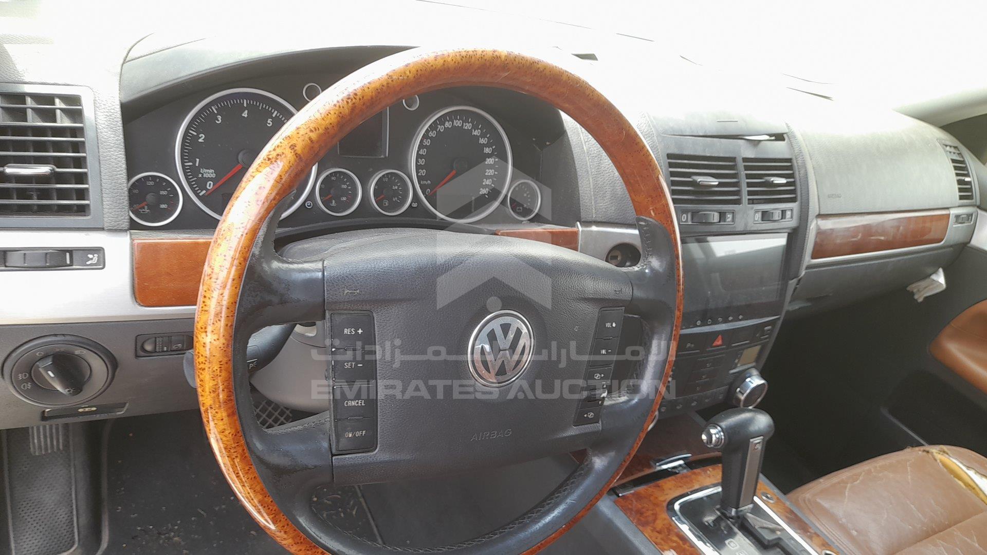 WVGAE27L86D051082 - 2006 Volkswagen Touareg - #348923