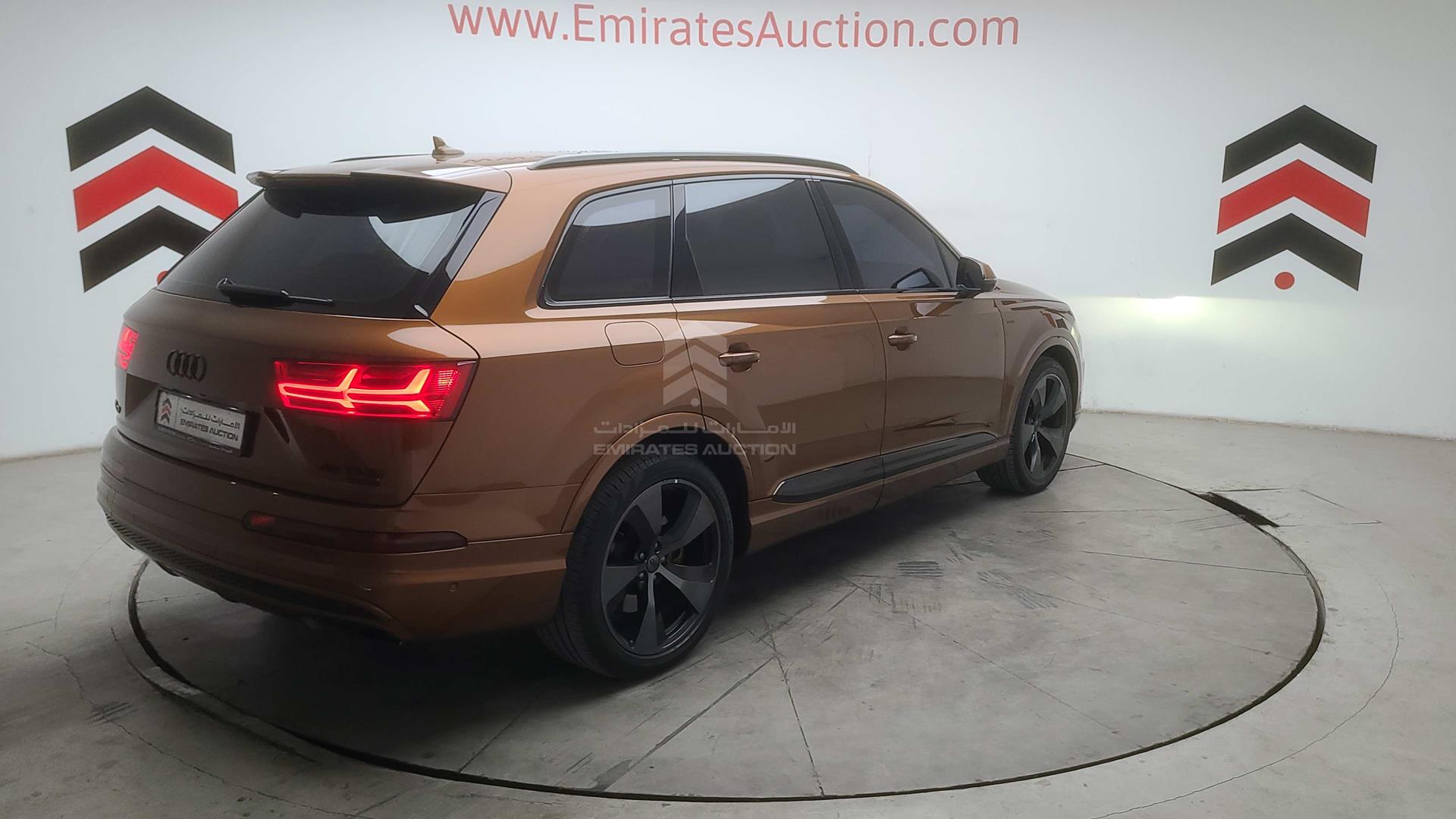 2016 AUDI Q7 VIN: WA1AGDF75GD001329