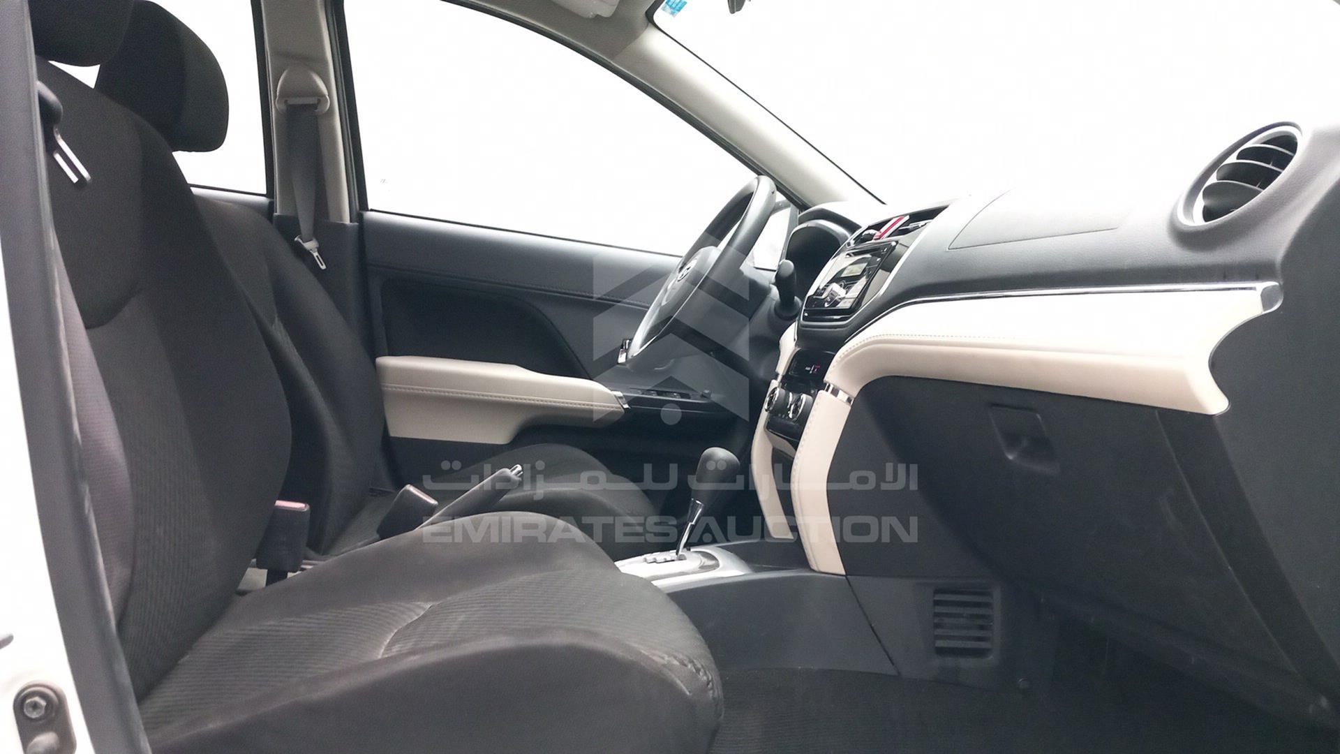 2019 TOYOTA RUSH VIN: MHKEF8BF9KK004985
