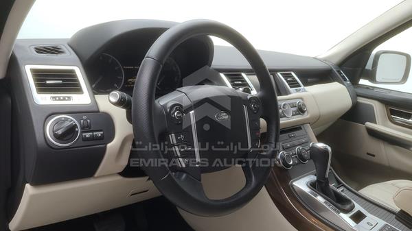 Range Rover Sport 2013 SALLSAAD4DA785039 Image 9