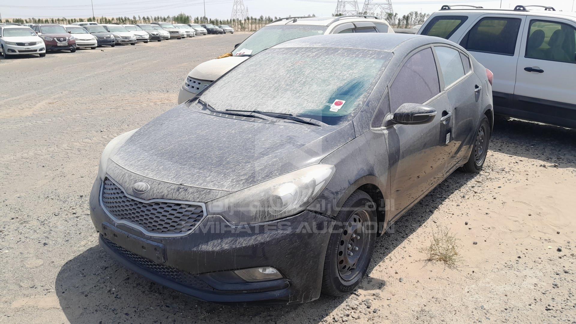2013 KIA CERATO VIN: KNAFJ412BDA044067