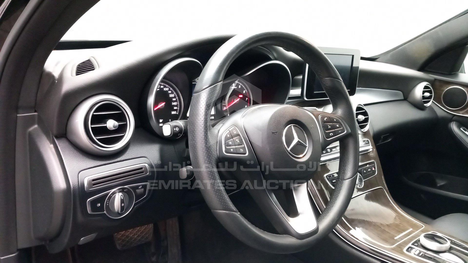 2018 MERCEDES C 300 VIN: WDDWF4JB9JR417894