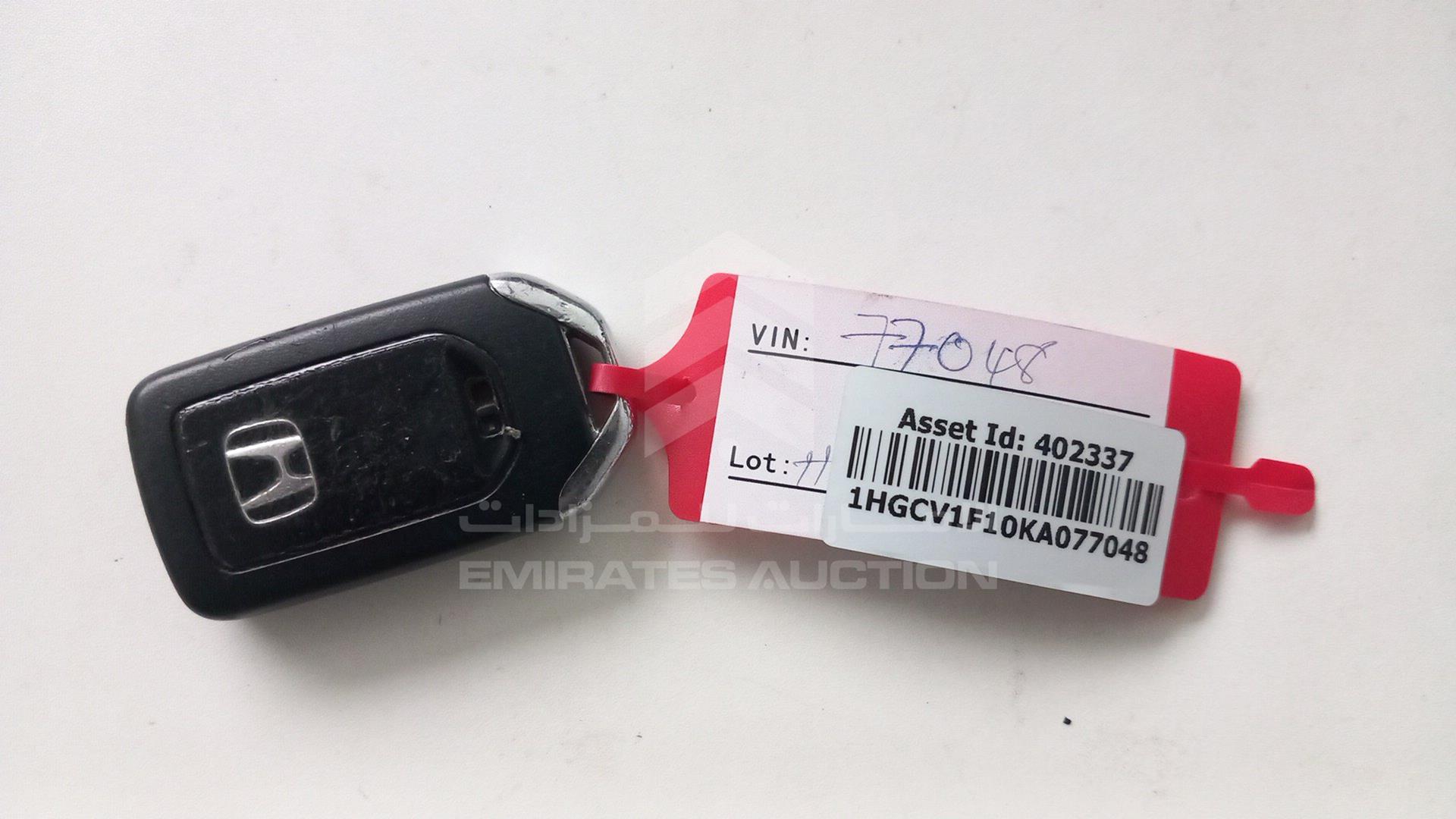 2019 HONDA ACCORD VIN: 1HGCV1F10KA077048