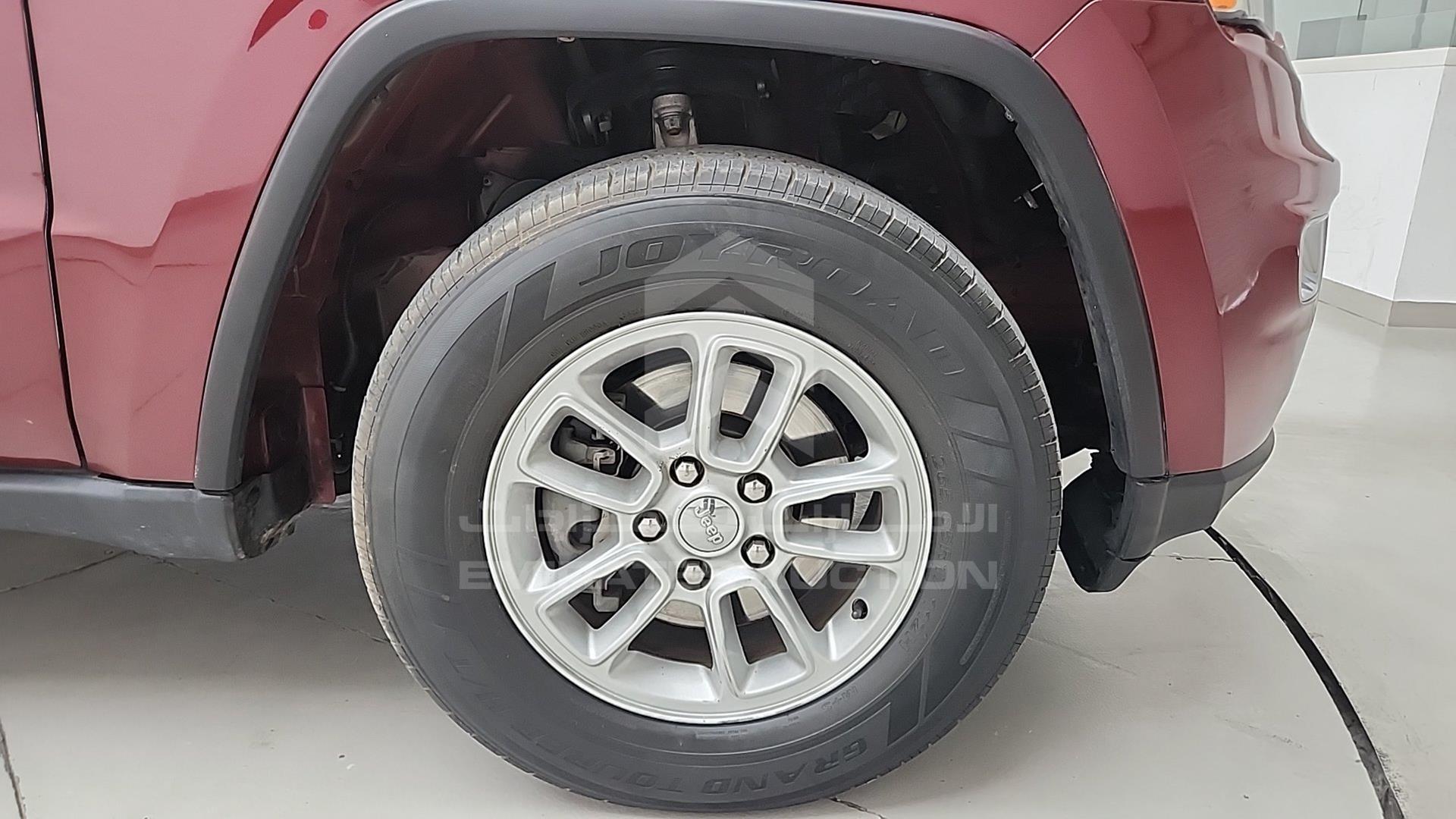 2018 JEEP GRAND CHEROKEE VIN: 1C4RJEAG9JC429523