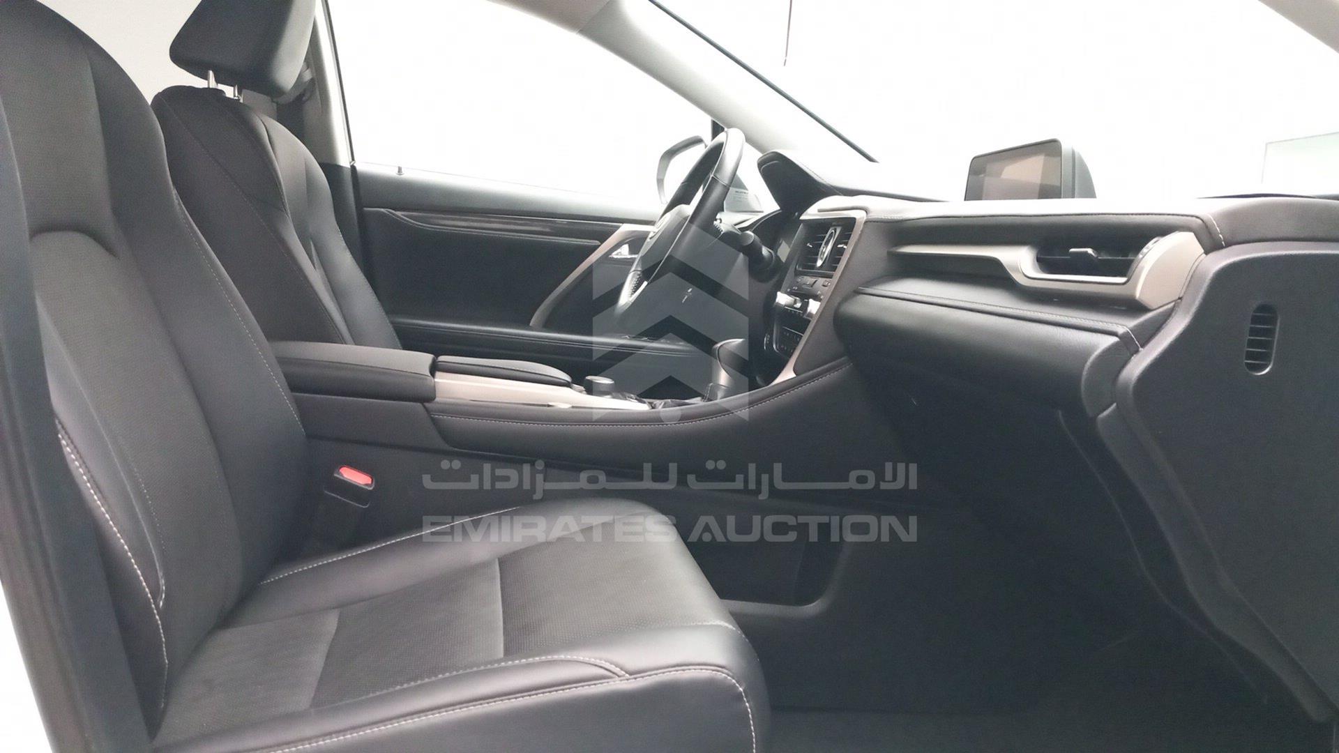 2019 LEXUS RX 350 VIN: 2T2BZMCA6KC208527