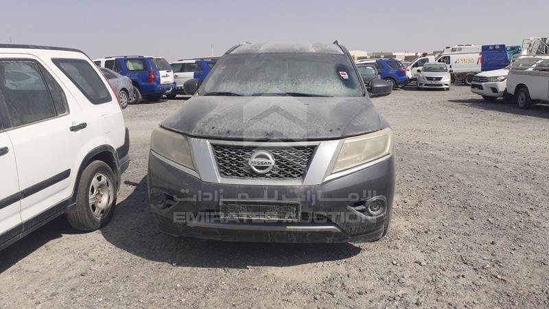 5N1AR2M50EC626502 Auction: EmiratesAuction Lot: 408569 5N1AR2M50EC626502 Nissan Pathfinder 2014 GREY Photo 1