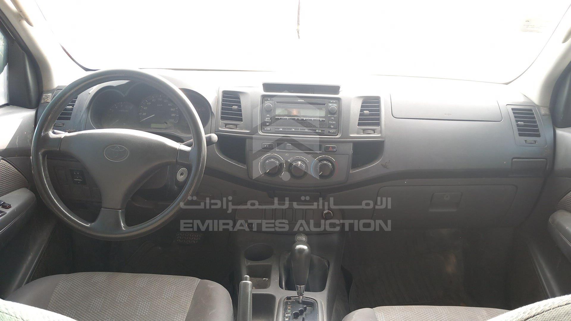 2013 TOYOTA HILUX VIN: MR0FX22G9D1367573