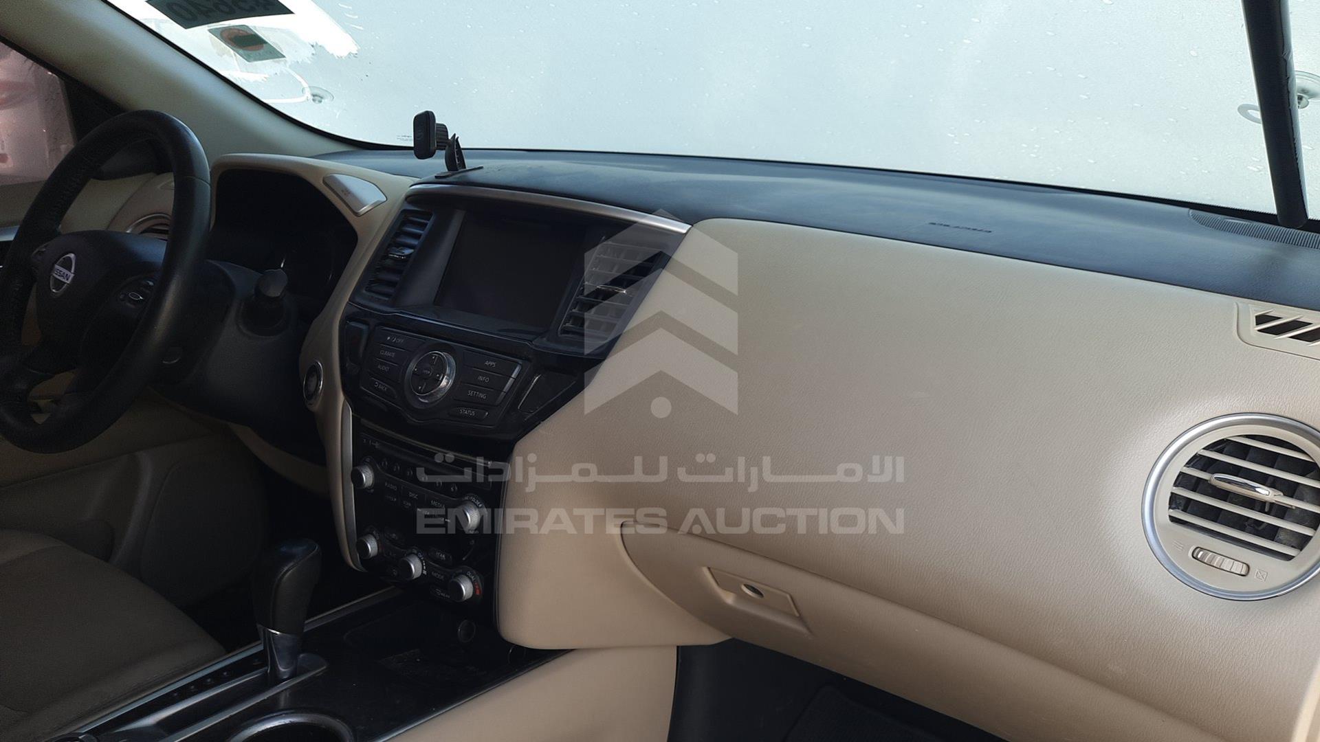 2018 NISSAN PATHFINDER VIN: 5N1DR2M53JC600581
