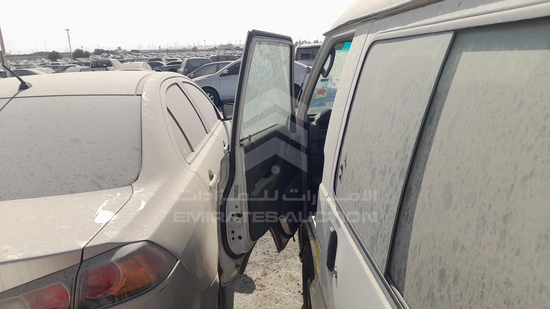 2008 MITSUBISHI L 300 VIN: JMYHNP13W8A702445
