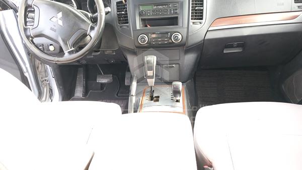 JMYLRV93W8J706849 Mitsubishi Pajero