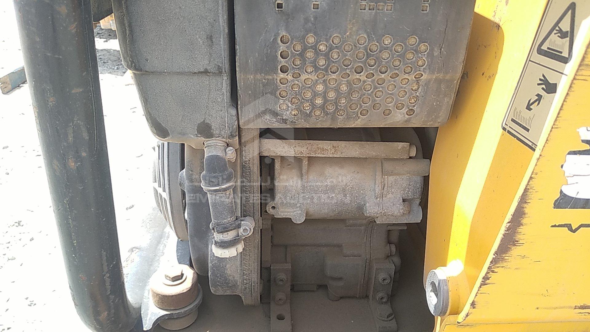 0 JCB --- VIN: GATVD070J02703693