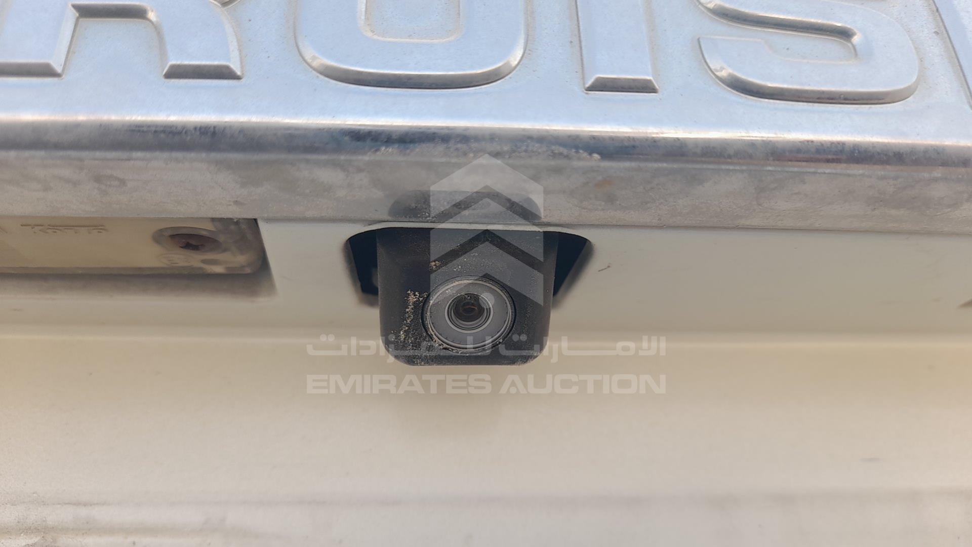 2010 TOYOTA LAND CRUISER PRADO VIN: JTEBU3FJ8AK011909