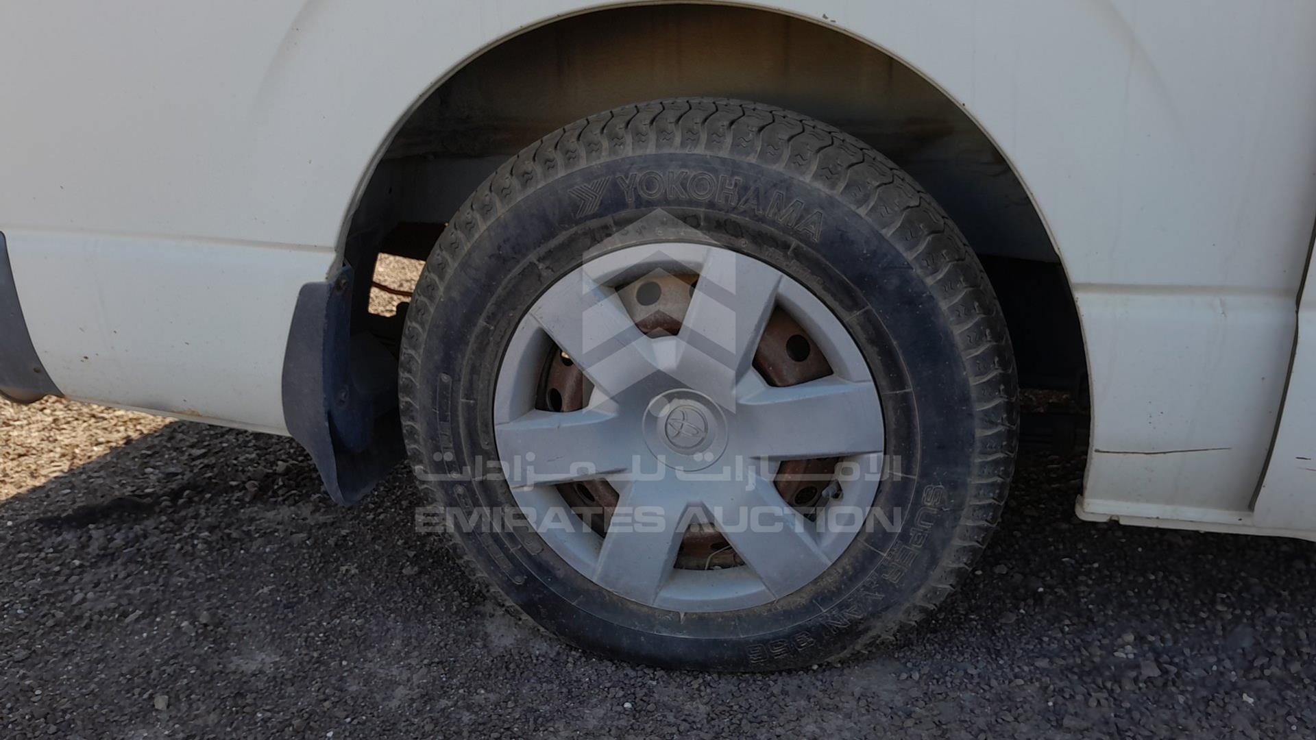 2009 TOYOTA HIACE VIN: JTGJX02P790025195