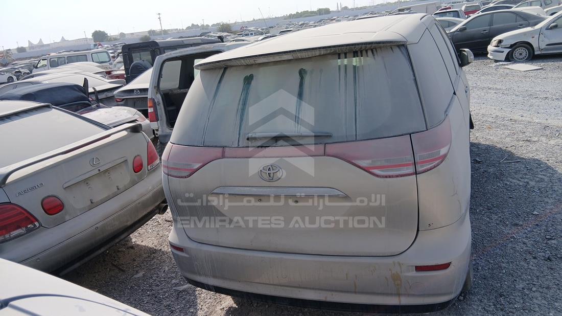 2008 Toyota Previa — Rear View — Photo 9